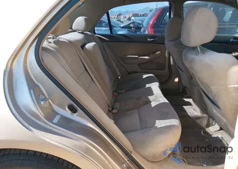 2005 Honda Accord 2.4 Ex z USA, uszkodzony, nr VIN 1HGCM56735A076608